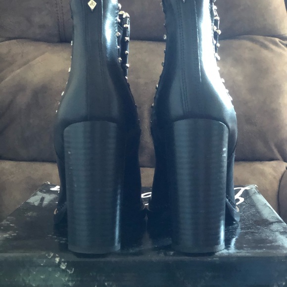 Salma Studded Chelsea Boot - Picture 4 of 8